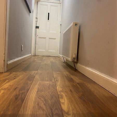 St Margaret'S Loch Apartment إدنبرة المظهر الخارجي الصورة