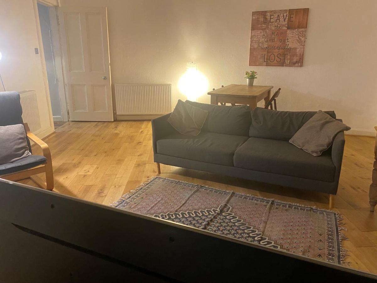 St Margaret'S Loch Apartment إدنبرة المظهر الخارجي الصورة